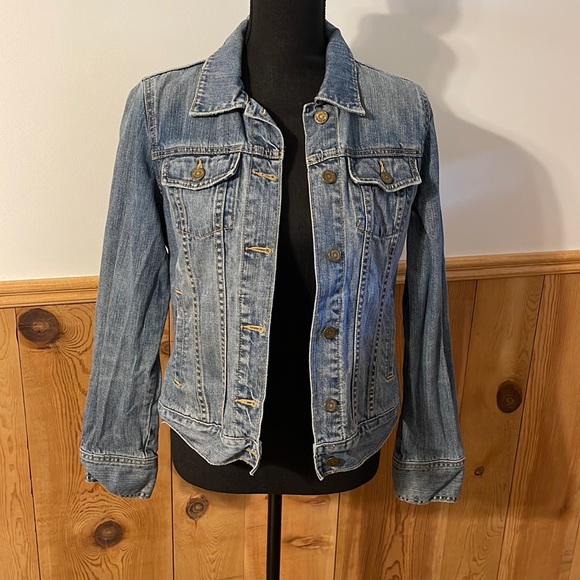 Old Navy Jean Jacket - Picture 1 of 7